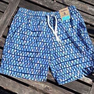chubbies Blue Geometric Triangle Swim Trunks